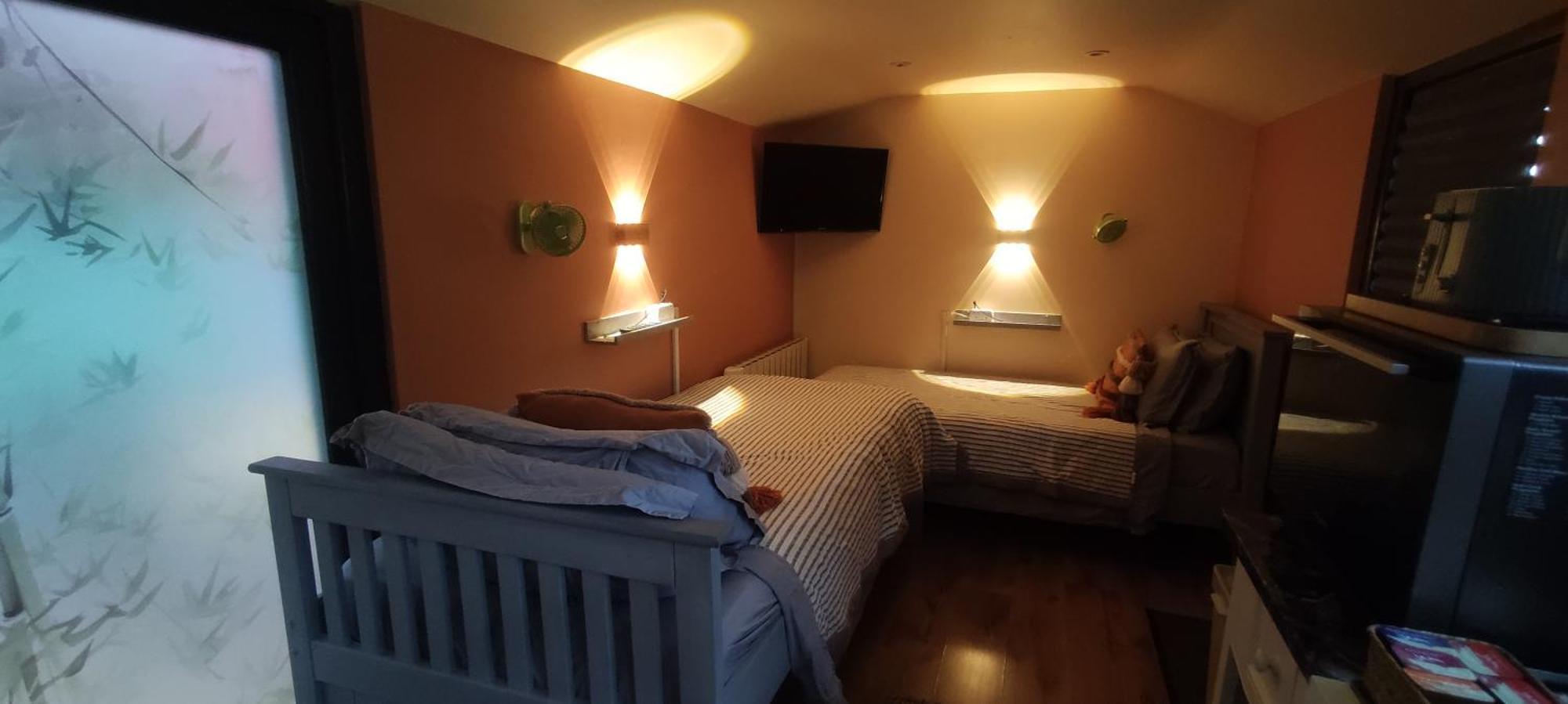 Richmond Lane Guest House - Aa Accredited Romsey Dış mekan fotoğraf